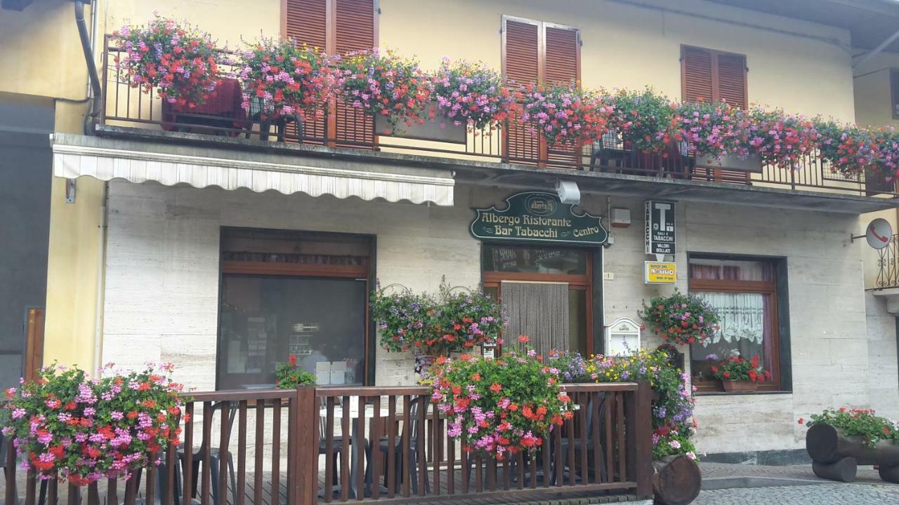 Vico Canavese Albergo Ristorante Centro المظهر الخارجي الصورة