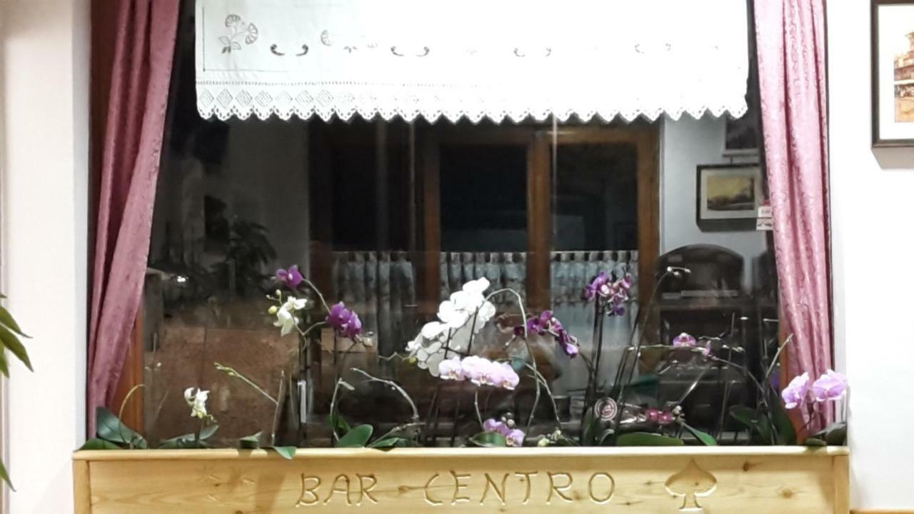 Vico Canavese Albergo Ristorante Centro المظهر الخارجي الصورة