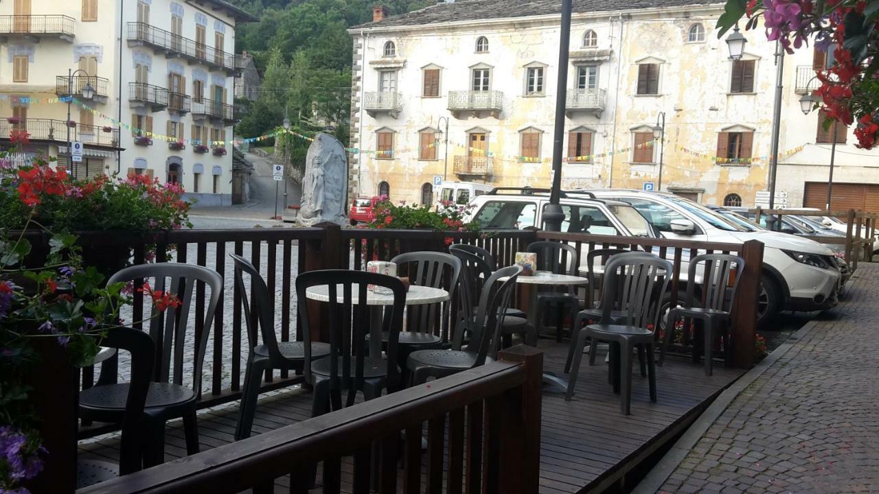 Vico Canavese Albergo Ristorante Centro المظهر الخارجي الصورة