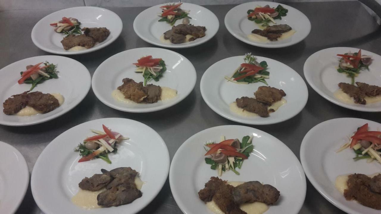 Vico Canavese Albergo Ristorante Centro المظهر الخارجي الصورة