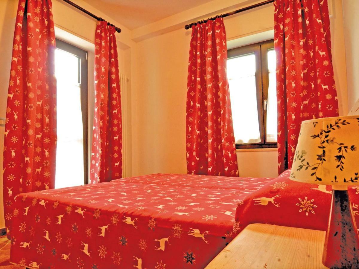 Vico Canavese Albergo Ristorante Centro المظهر الخارجي الصورة