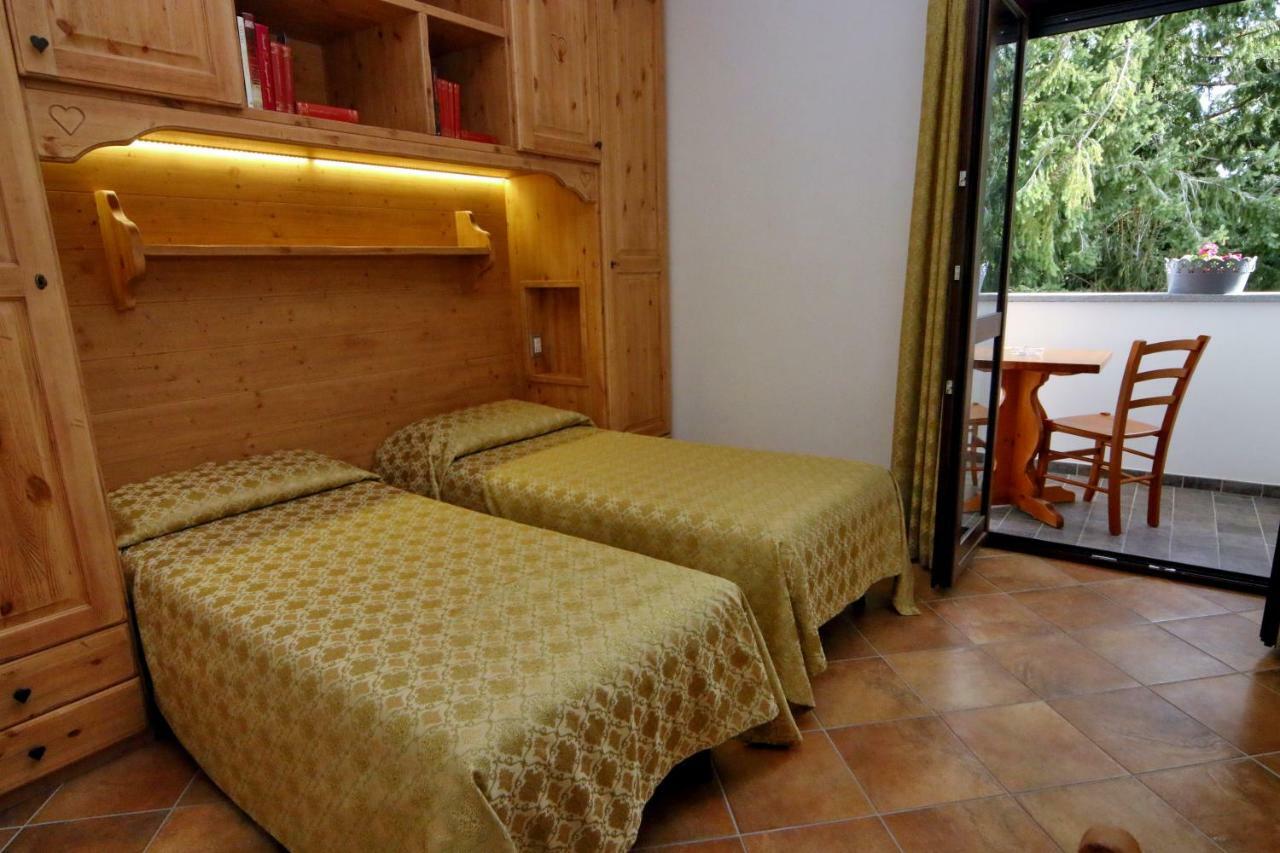 Vico Canavese Albergo Ristorante Centro المظهر الخارجي الصورة